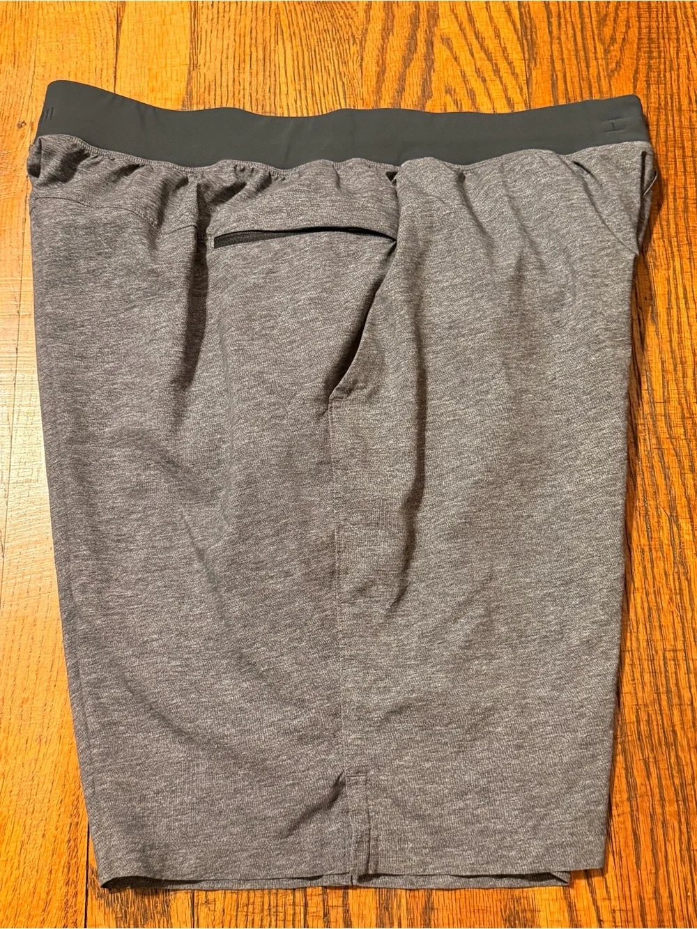 Lululemon T.H.E Shorts Men L Heather Gray Gym 10” Training Running Performance